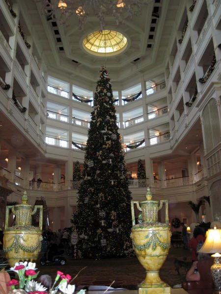 Grand Floridian Lobby at Christmastime